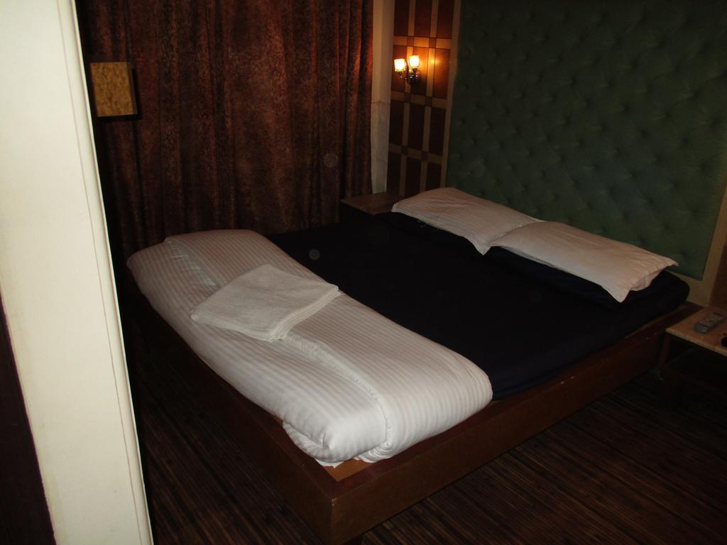 Hotel Park Shilton Bombay Eksteriør billede